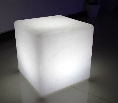 Светильники-кубы