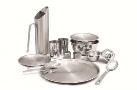 Посуда столовая и кухонная металлическая